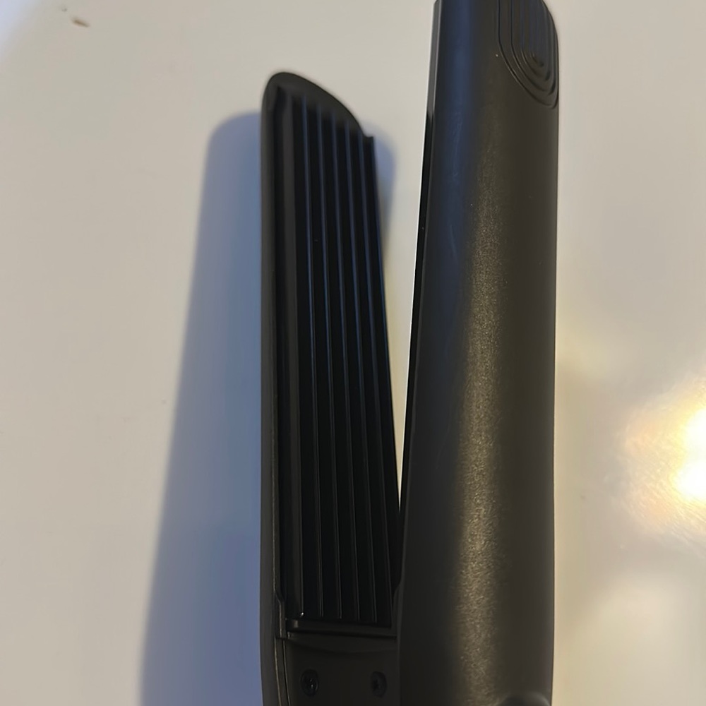 Sexy Hair Care crimper